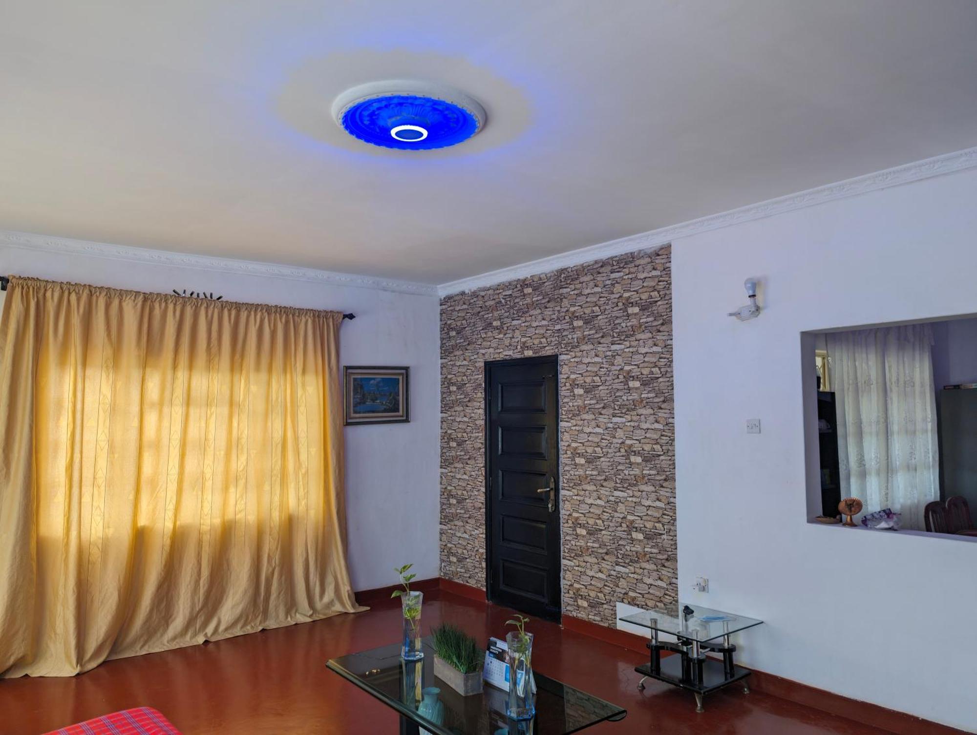 Dans Place Moshi Kültér fotó