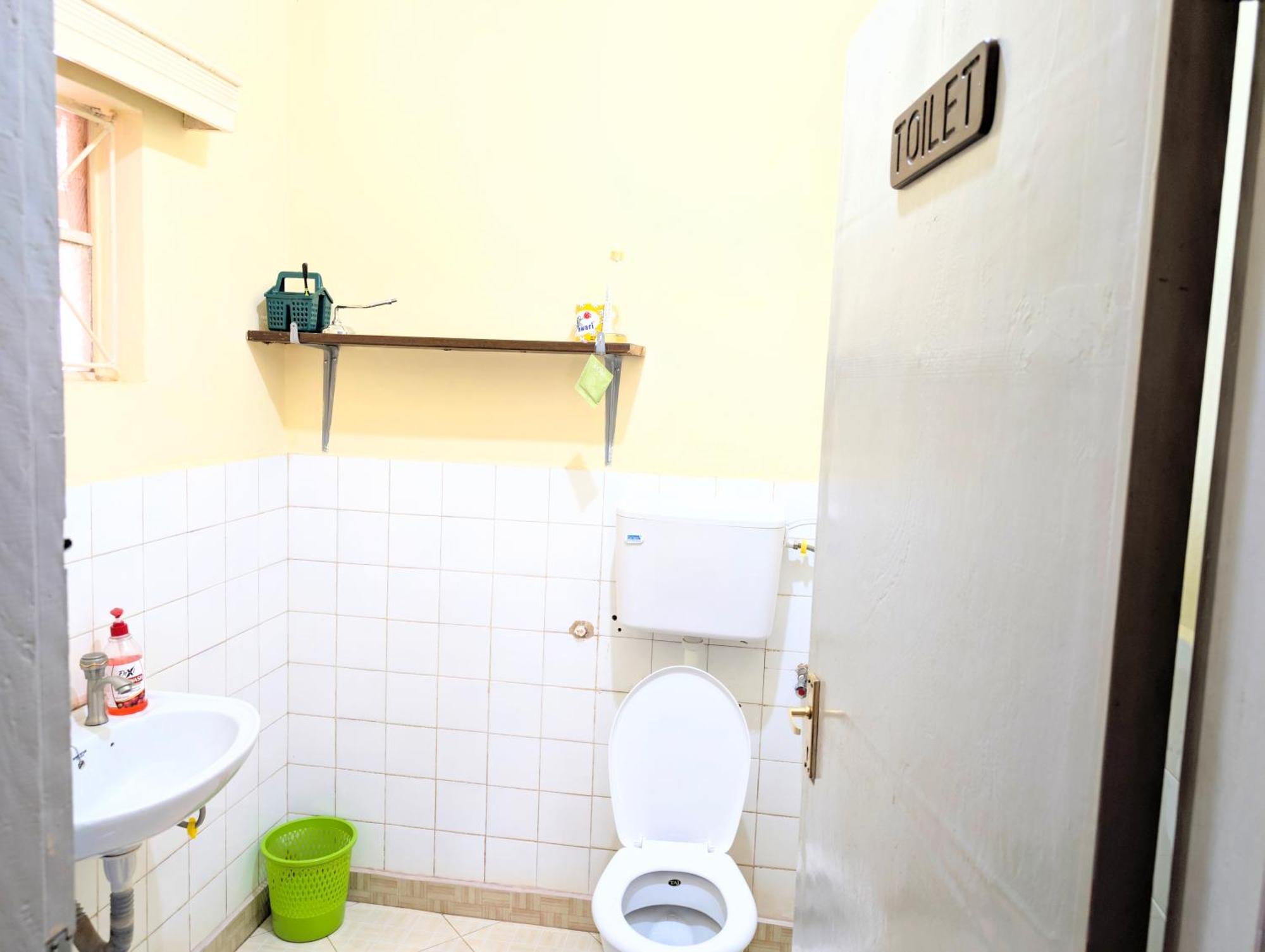Dans Place Moshi Kültér fotó